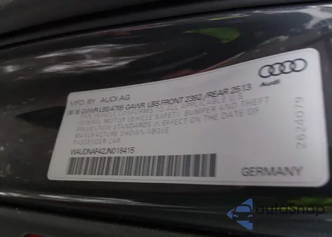 2018 Audi A4 2.0T Premium/2.0T Tech Premium z USA, uszkodzony, nr VIN WAUDNAF42JN016415